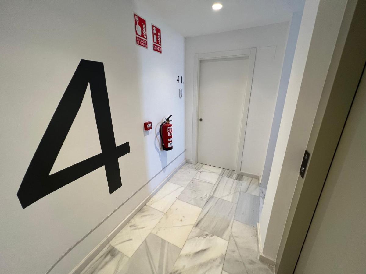 Old Town Flats Casa Del Bisbe — Photos 3