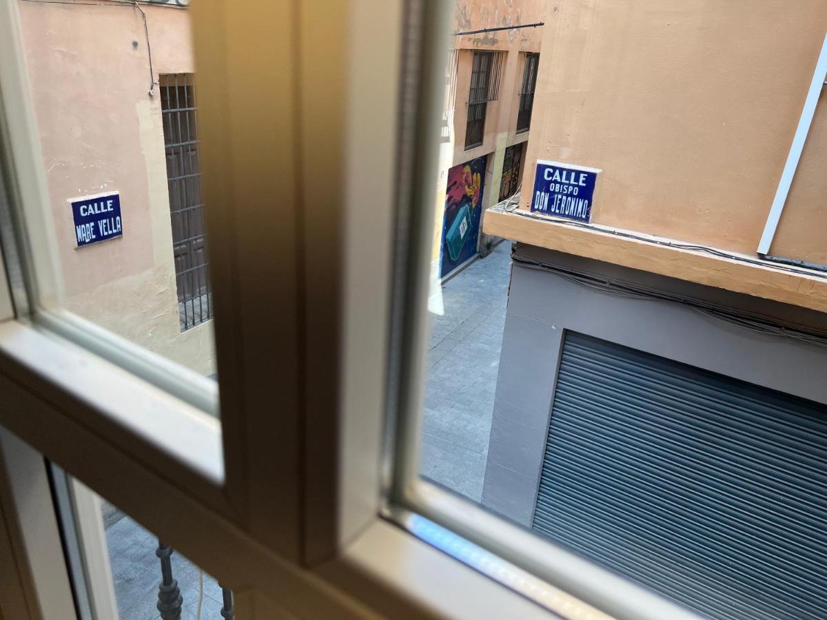 Old Town Flats Casa Del Bisbe — Photos 1
